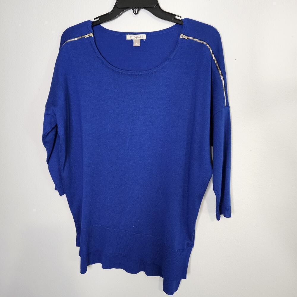 Roz & Ali Sweater Womens M Blue Soft Knit Pullover Zipper Accents Drop Shoulder